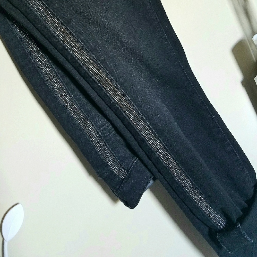 Embellished High-Rise Jeggings 🖤 - Picture 6 of 8